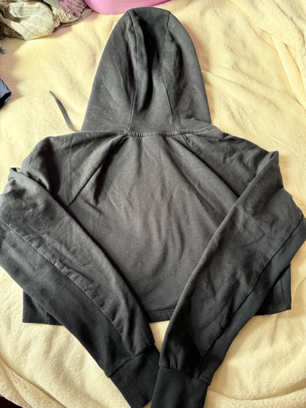 Gymshark Black Cropped Hoodie with White Logo size Medium - Picture 5 of 6